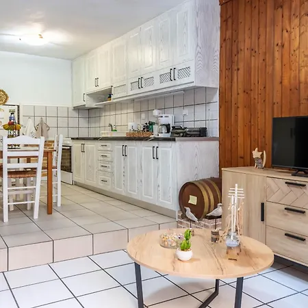 Golden Nest * La Canea