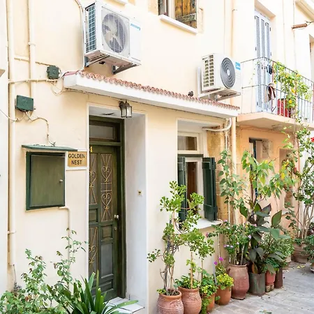Golden Nest Holiday home