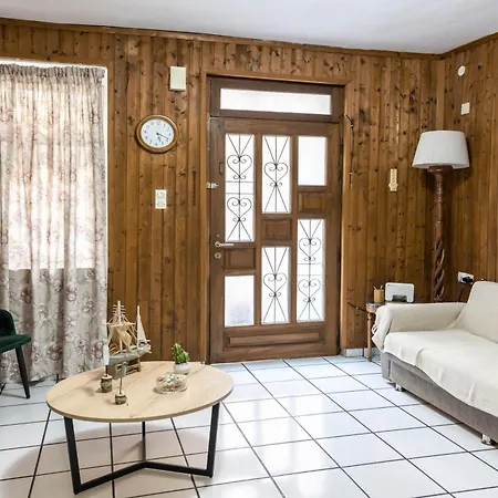 Golden Nest Holiday home